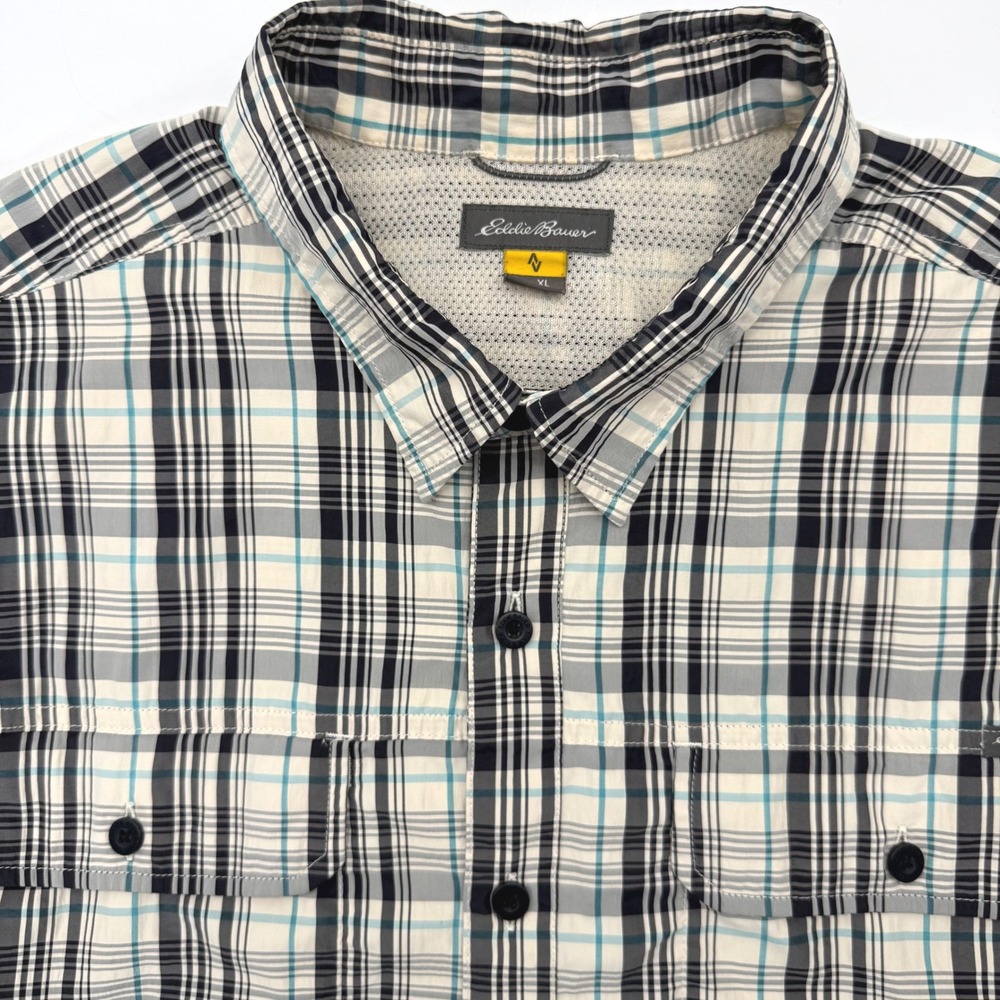 Eddie Bauer Shirt Mens XL White Plaid Short Sleeve First Ascent Hiking Meshed